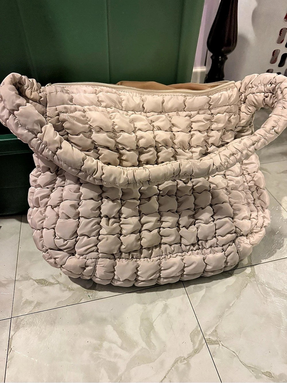 Quilted Shoulder Bag in Pink Like New